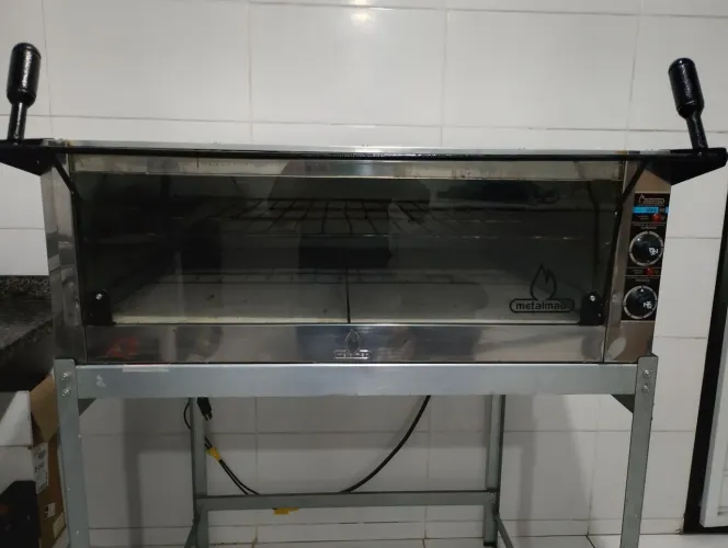 Forno Elétrico Industrial Metalmaq 220V - Ideal para Padaria e Confeitaria tamanho 90×90