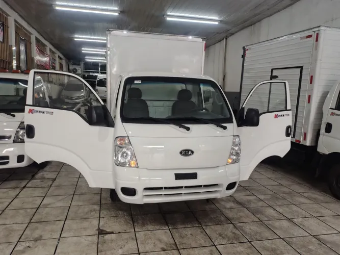 Kia Motors Bongo K-2500 2.5 4X2 TB Diesel 2011