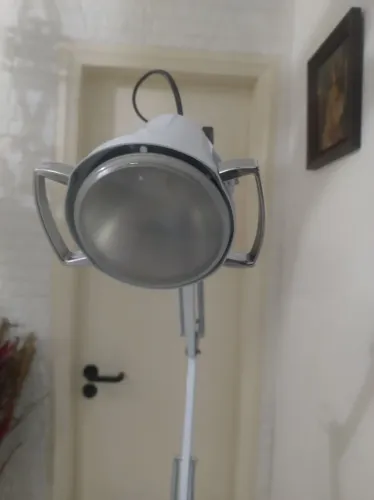 FOCO CIRURGICO / CLINICO DE SOLO ARTICULADO