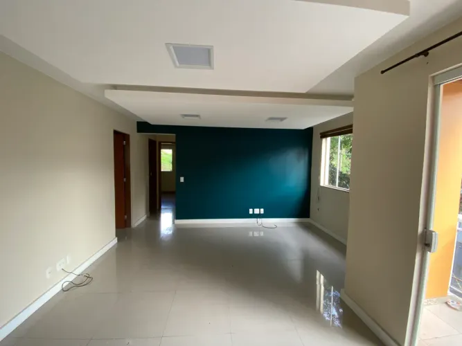 Apartamento com 2 Quartos para Alugar, 90 m², no Cascatinha, Nova Friburgo - RJ