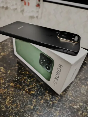 Honor x7 C  8gb. 256m.