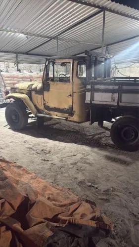 Toyota Band.Picape Chassi Longo Diesel 1985