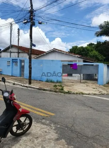 LOTE DE ESQUINA COM 2 CASAS À VENDA - VILA SANTO AFONSO | GOIÂNIA
