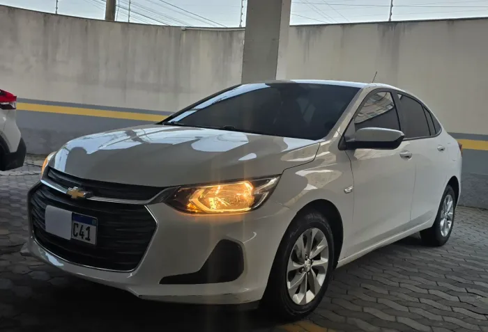 Chevrolet Onix Plus LT 1.0 12V Flex Mec. 4P 2021
