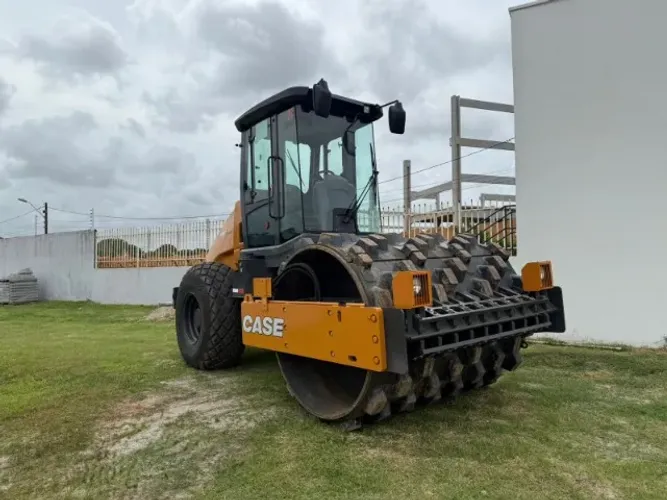 Rolo Compactador - Case - 1107EX-PD com Tração e Kit Pata