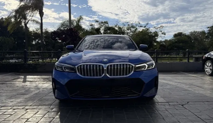BMW 320I A 2.0 TB M Sport Activeflex 16V 4P 2025