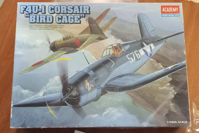 Plastimodelismo kit avião F4U-I Corsair - 1/48 - Academy