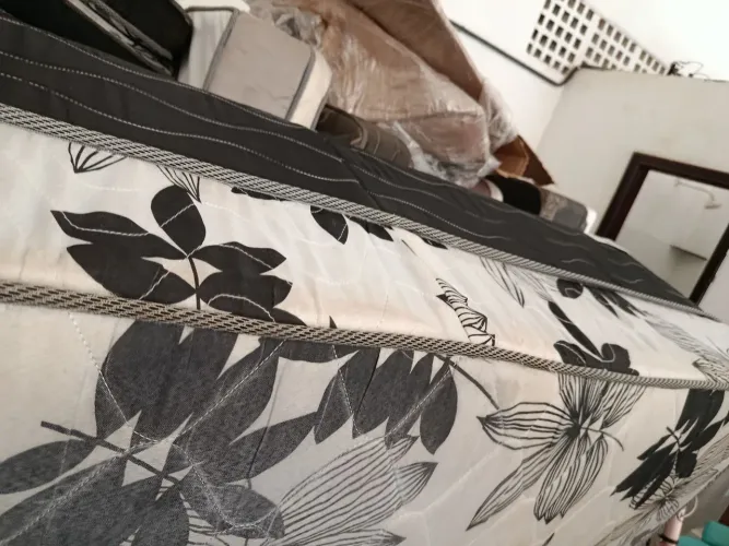 Cama articulada de mola