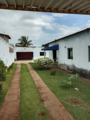 casa á venda com SALÃO COMERCIAL Bairro Aero Rancho