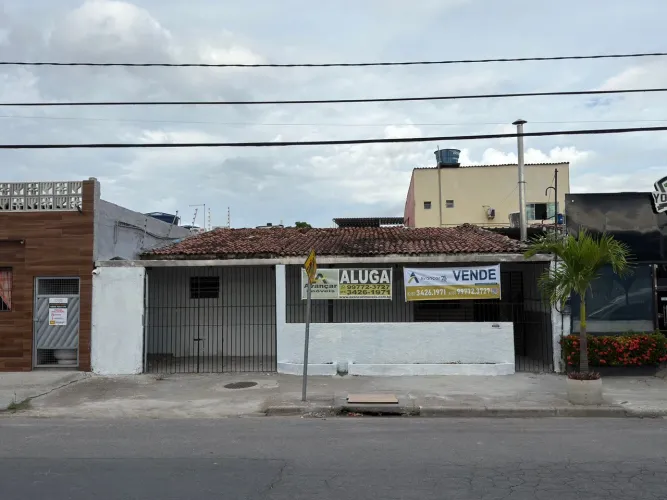 CASA COMERCIAL - AVENIDA SAN MARTIN 100 METROS DA PRAÇA DE SAN MARTIM LAJEADA 2 SALAS E 4