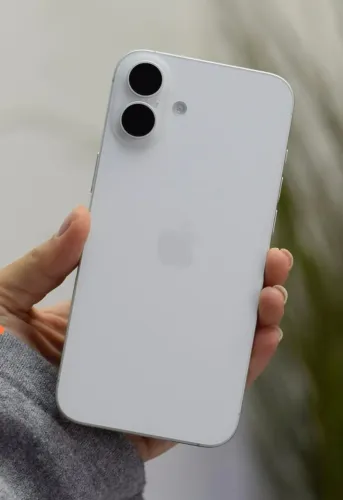 iPhone 16 Plus 128GB Branco -- iPhone Semi Novo Impecável e Revisado
