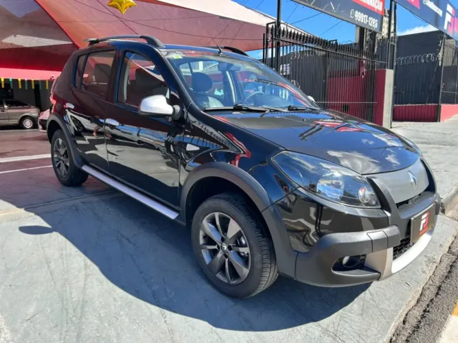 Renault Sandero Stepway Flex 1.6 16V 5P 2013