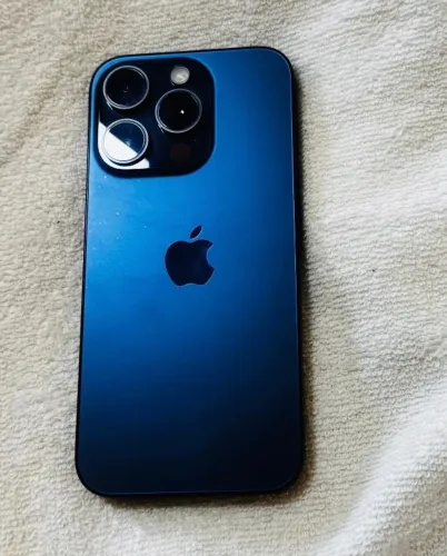 iPhone 15 PRO 128gb - Saúde da Bateria 86% - Com NF e 100% Original