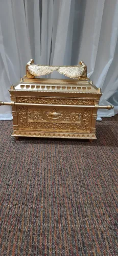 ARCA DA ALIANÇA GIGANTE 38X20X25 NOVA