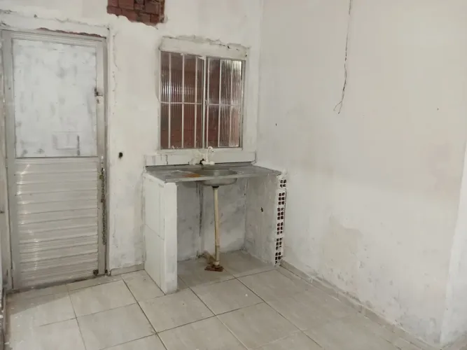 Vende-se ou aluga-se casa em icoaraci