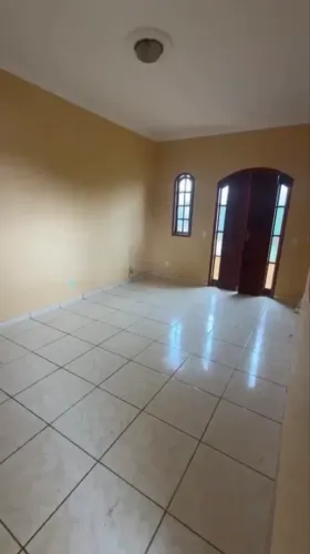 Apartamento disponível para aluguel no centro