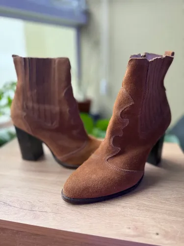 Bota Jorge bischoff 35