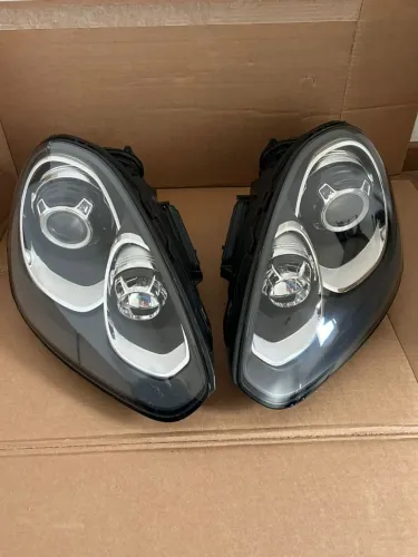 Par de farol Porsche Cayenne 2015 . 2016 . 2017 . ,2018
