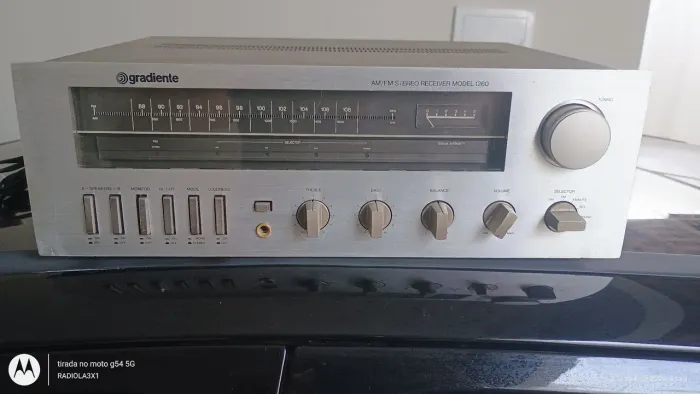 Receiver Gradiente model 1260