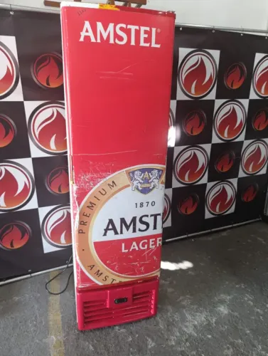 Cervejeira vertical slin 284 litros 110 volts marca FRICON usada funcionando perfeitamen