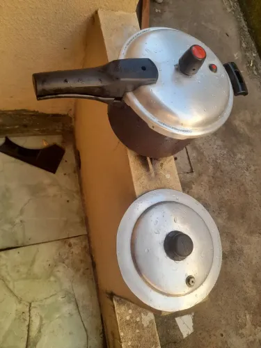 Panela de pressão 