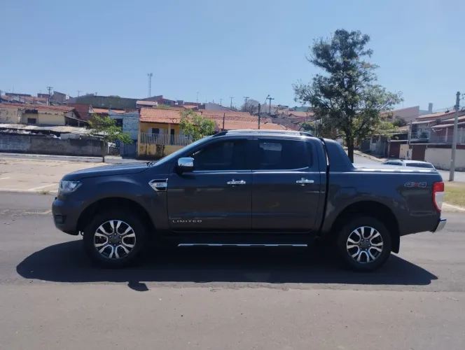 Ford Ranger Limited 3.2 20V 4X4 CD Aut. Dies. 2023