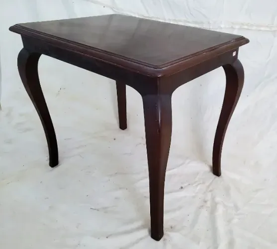 Mesa auxiliar Lateral ou apoio madeira nobre pernas torneadas Estilo Ingles *Descrição