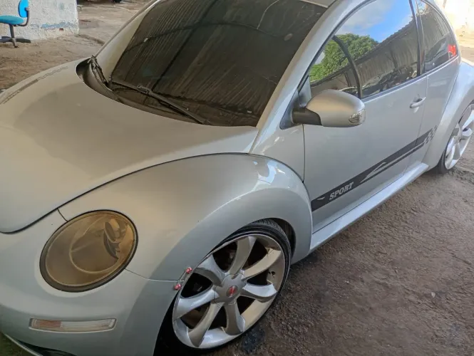 Volkswagen New Beetle 2.0 MI Mec./aut. 2008