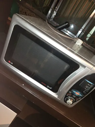 Microondas LG 30LTS