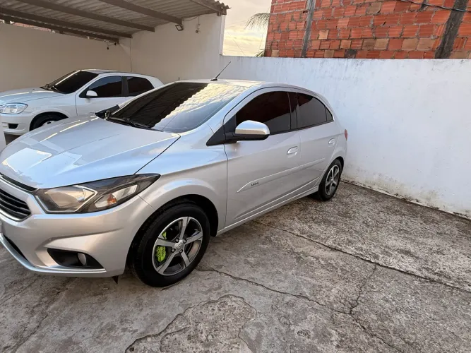 Chevrolet Onix Hatch LTZ 1.4 8V Flex Mec. 4P 2019