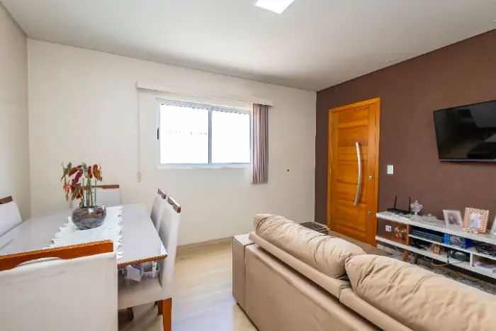 Apartamento à venda 3 Quartos com Suíte | 73m² | Vaga Coberta | Capão Raso - Curitiba