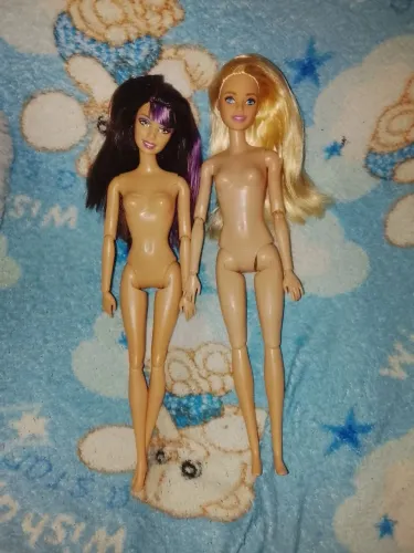 Bonecas Barbie