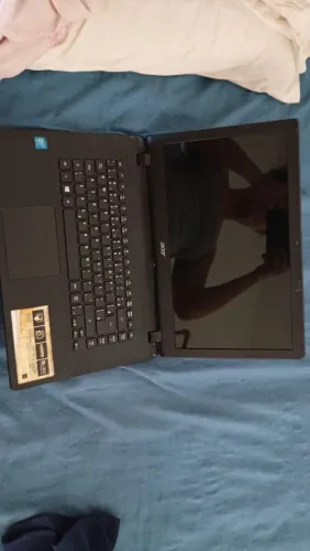 Notebook aceer modelo ES1-511