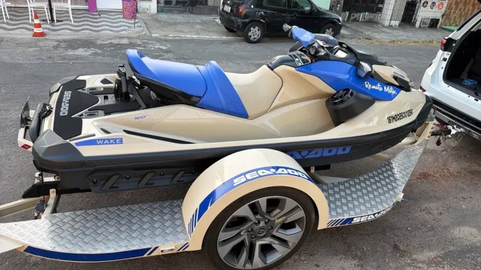 Jetski seadoo Wake 170 + carroça 
