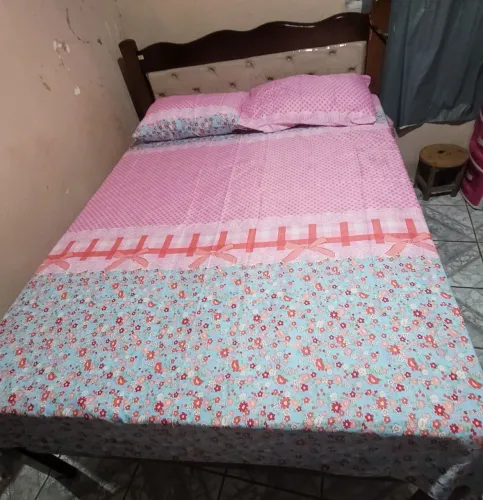 Cama de casal Madeira Maciça