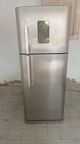 GELADEIRA DUAS PORTAS 