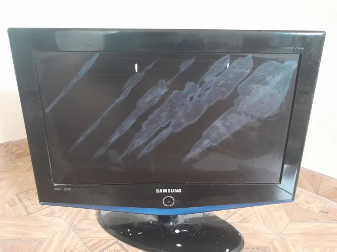 TV Samsung peças