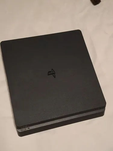 PS4 Slim 480GB SSD + 2 Controles + Jogos