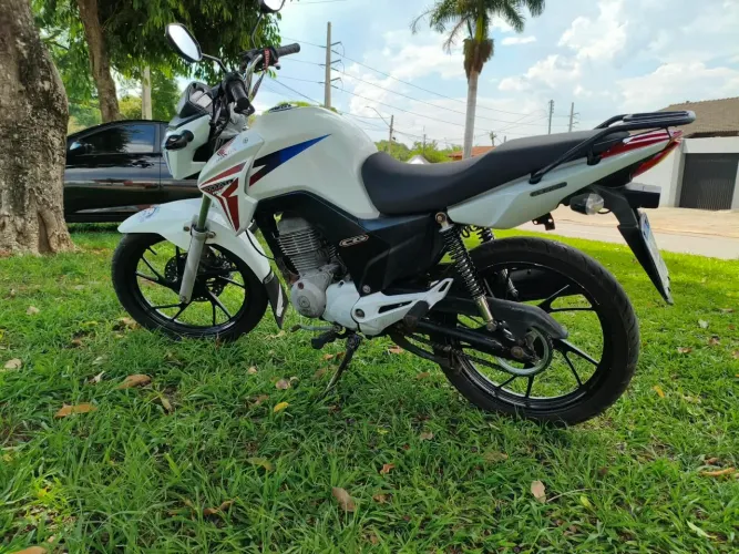 Vendo moto titan cg 150