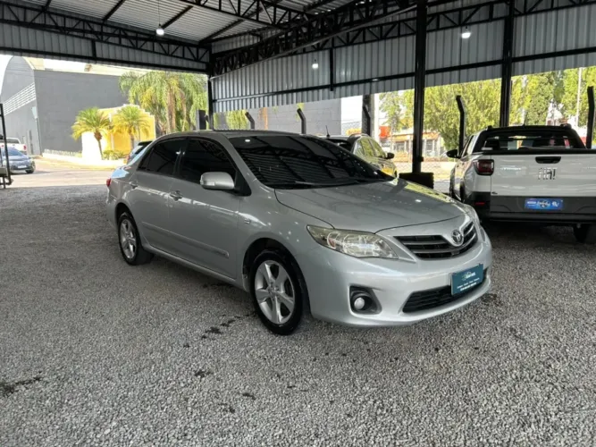 Toyota Corolla XEI 2.0 Flex 16V Aut. 2013