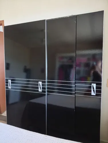 3 PORTAS - somente as portas de correr em MDF