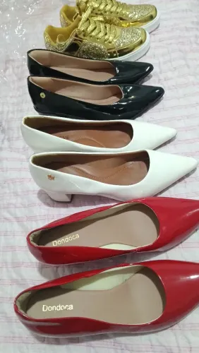 Sapato e roupas