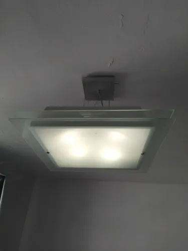 Luminária moderna grande