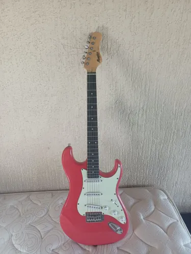Guitarra, baixo e violao