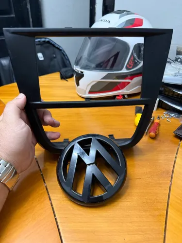 Moldura 2din + emblema VW gol G5