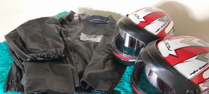 Vendo kit de motoqueiro novo