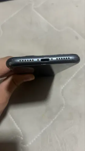 Vende-se celular iPhone 11 