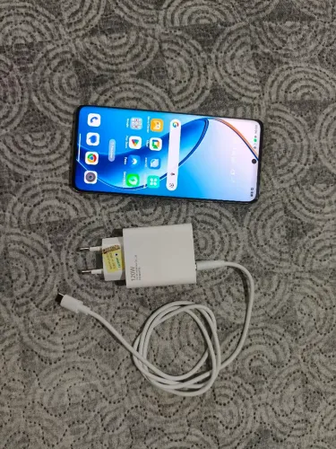 Celular Realme 12 Pro+ 5G 512GB 12 RAM