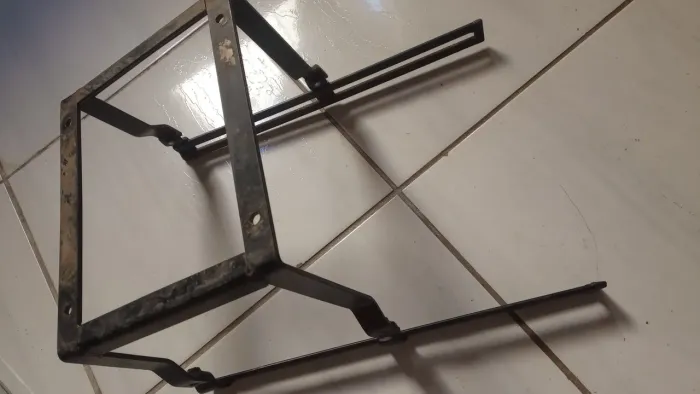 Suporta para caixa de moto