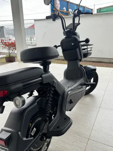 Scooter 650W Elétrica / 2025